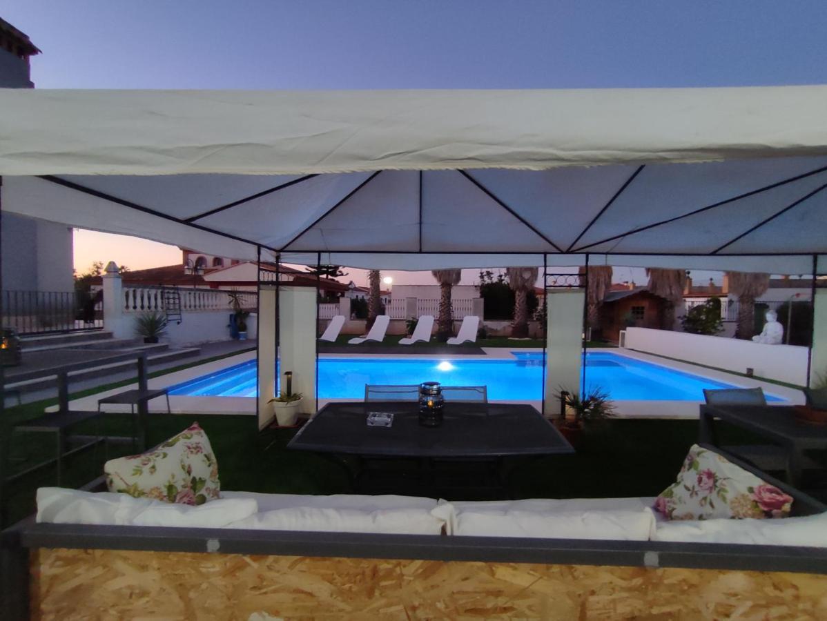 Apartamento 1, Chalet Manzano A 15" De Sevilla, A 30" Del Aeropuerto De Sevilla Villanueva del Ariscal ภายนอก รูปภาพ